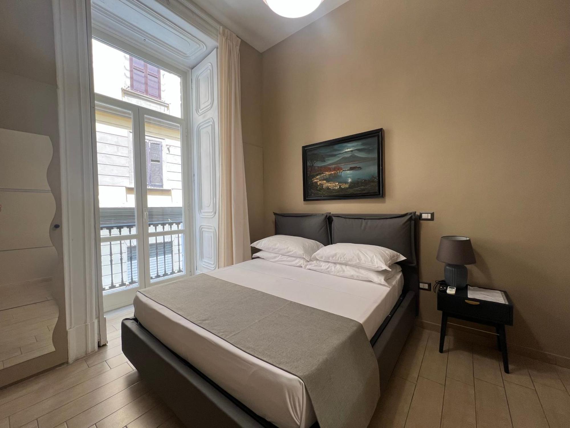 Relais Ranieri Bed & Breakfast Naples Exterior photo